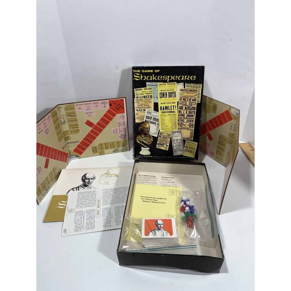 Vintage 1966 The Game Of Shakespeare Avalon‎ Hill Bookcase Game Board Game